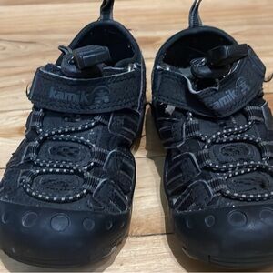 Kamik Black Water Shoes for Kids